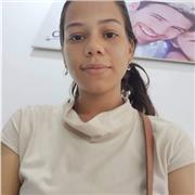 Abogada que puede inducir a niños en ciencias políticas, artísticas, lengua castellana